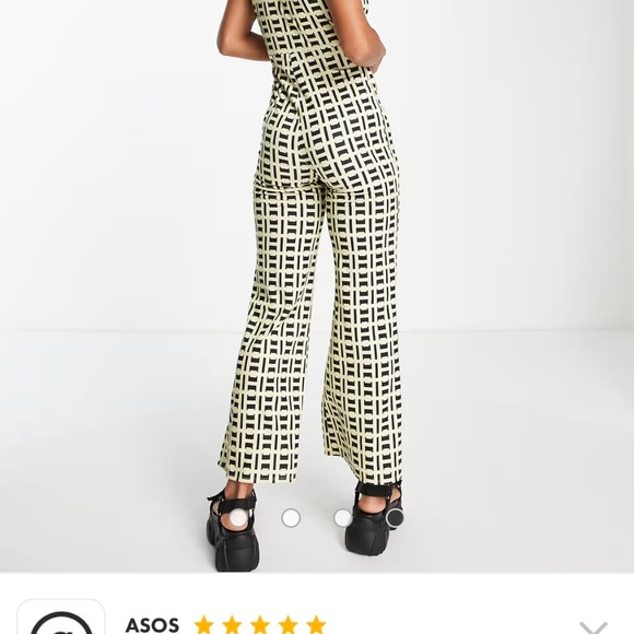 ASOS design collar zip front 70s rib jumpsuit in geo print - Picture 2 of 4